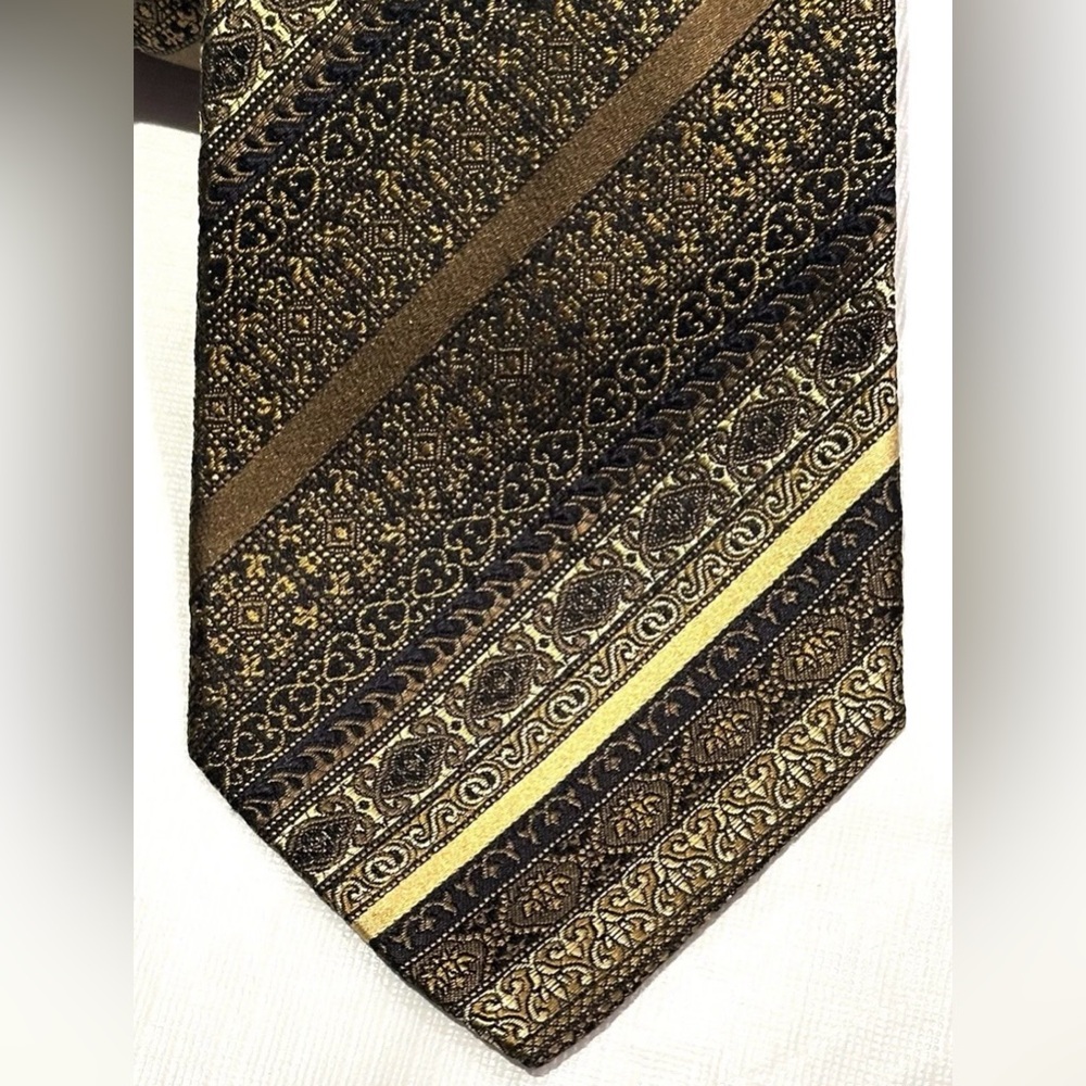 $395 NEW VINTAGE BRIONI SILK TIE HANDMADE GOLD TONES BROCADE DIAGONAL STRIPES